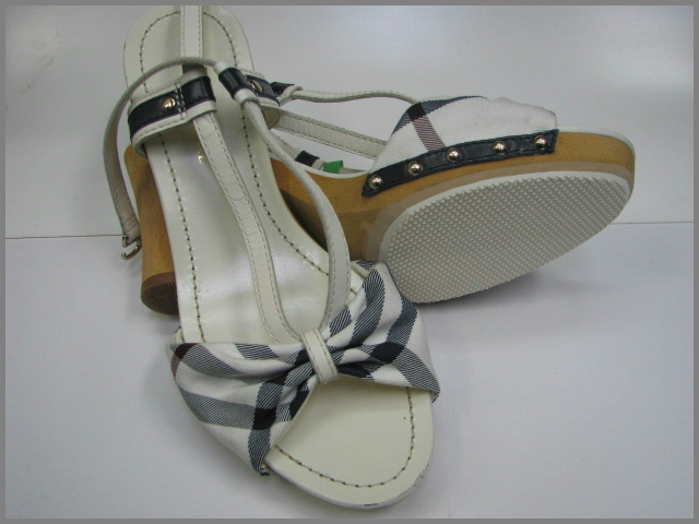 �\�[������